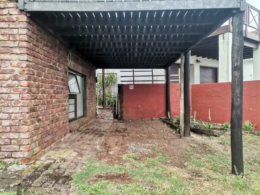 To Let 2 Bedroom Property for Rent in Seaview Eastern Cape